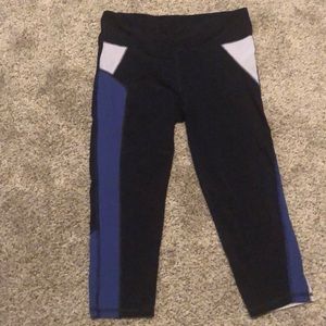 GAP workout leggings